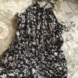 Black and white flower halter open key romper